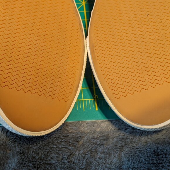 Tommy Hilfiger sneakers size 8 - Picture 6 of 11